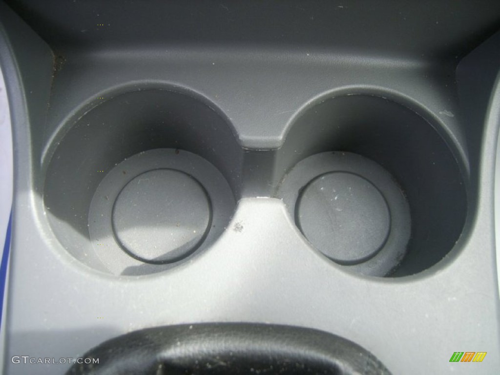 2006 ION 2 Sedan - Laser Blue / Gray photo #29