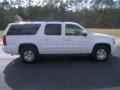 Summit White - Suburban 1500 LT Photo No. 4