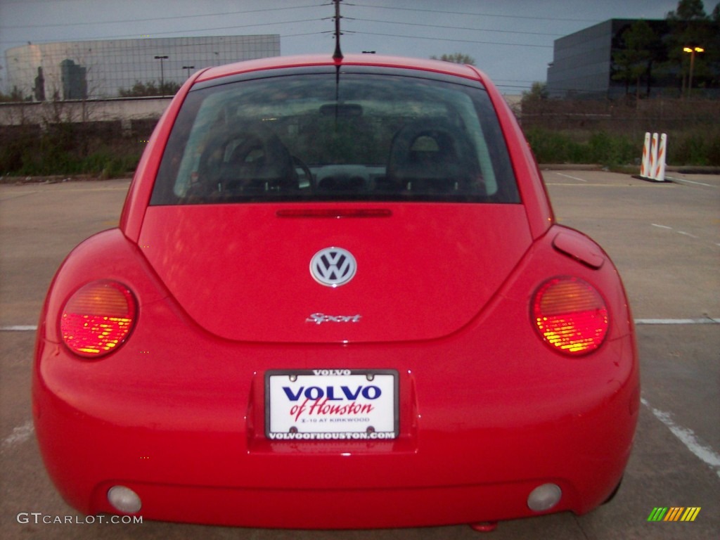 2002 New Beetle Sport 1.8T Coupe - Red Uni / Black photo #4