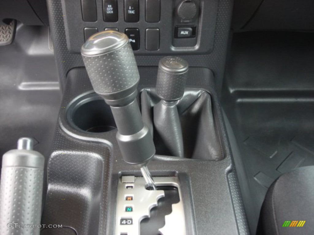 2008 Toyota FJ Cruiser 4WD 5 Speed Automatic Transmission Photo #61836446