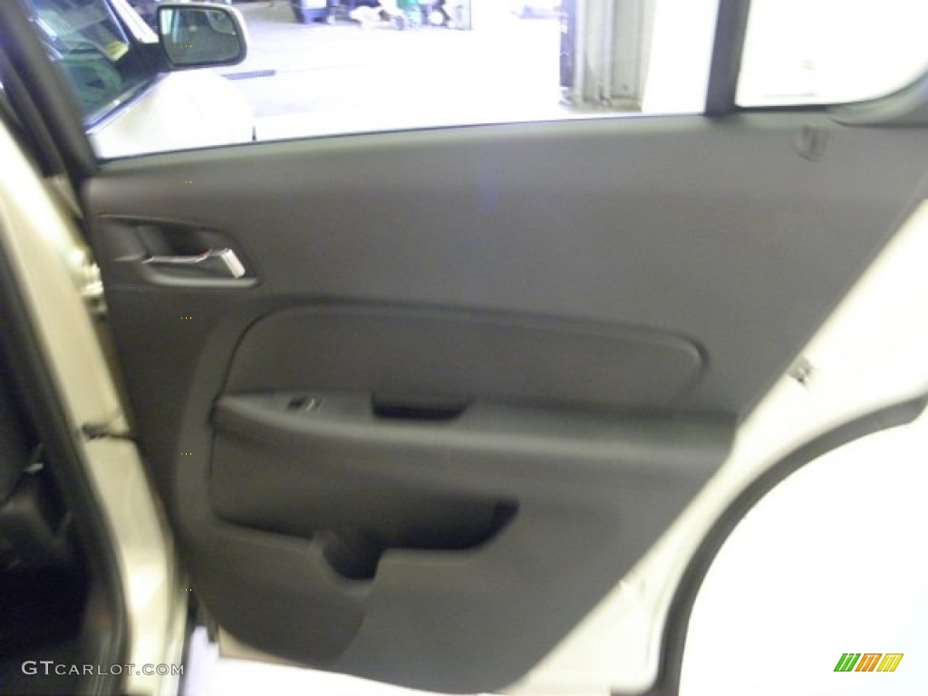 2012 Equinox LT - Gold Mist Metallic / Jet Black photo #9