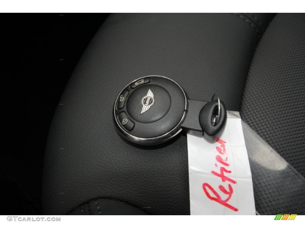 2011 Mini Cooper S Countryman All4 AWD Keys Photos