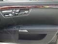 Black - S 550 Sedan Photo No. 15