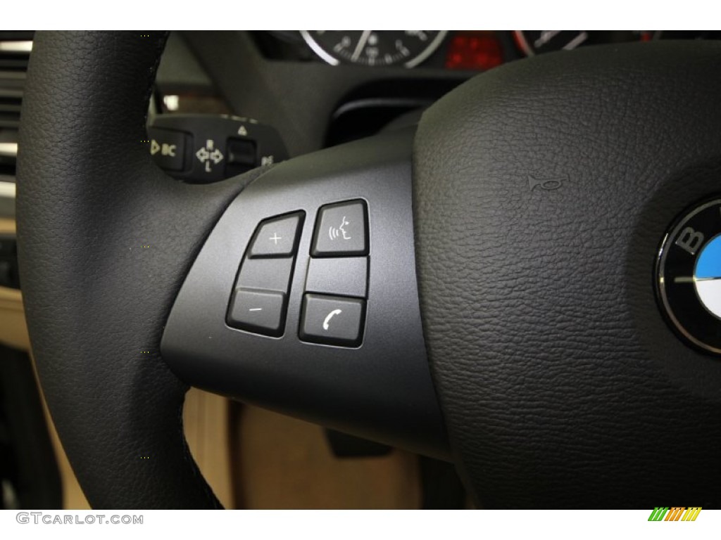 2012 BMW X5 xDrive35i Premium Controls Photo #61846398