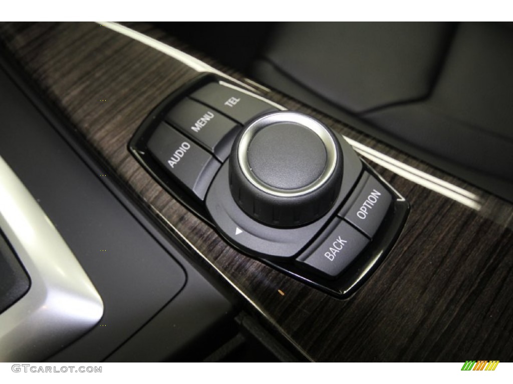 2012 BMW 3 Series 328i Sedan Controls Photo #61846860