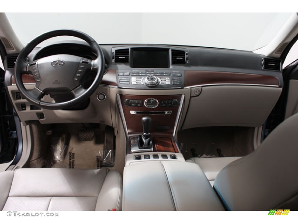 2008 Infiniti M 45x AWD Sedan Dashboard Photos