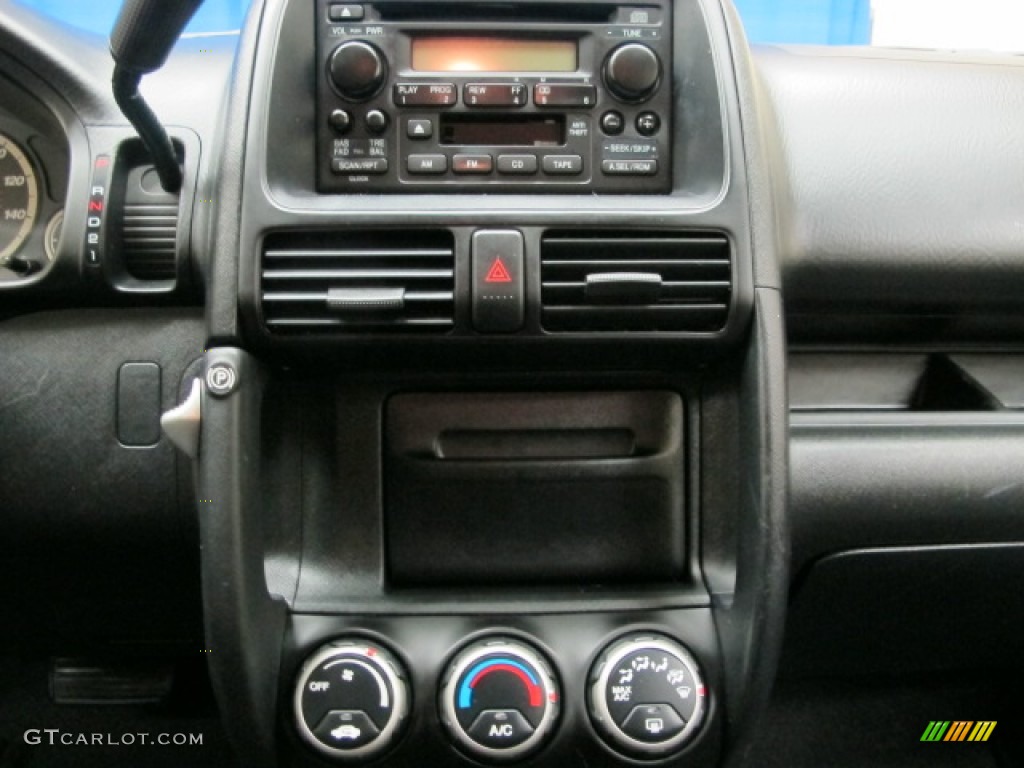 2003 CR-V LX 4WD - Nighthawk Black Pearl / Gray photo #29