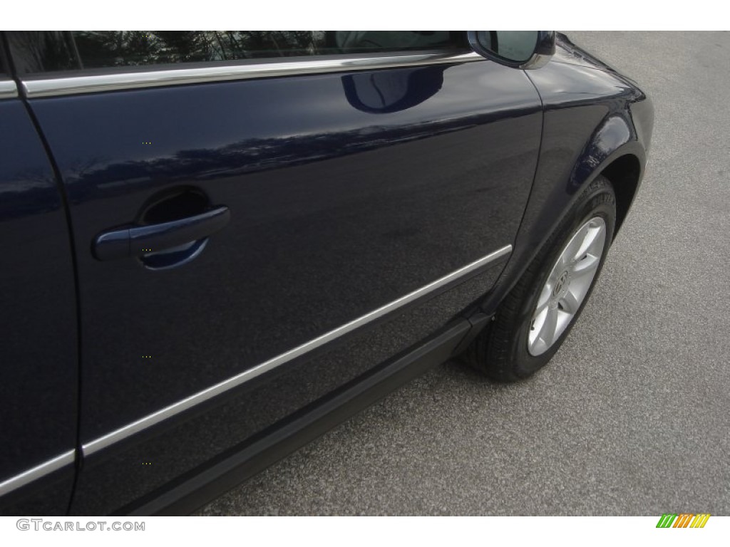 2004 Passat GLS Sedan - Shadow Blue Metallic / Grey photo #7