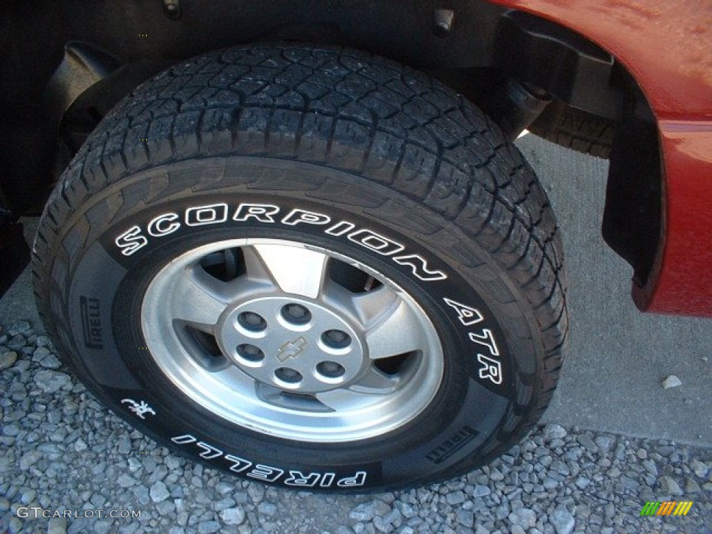 2003 Suburban 1500 LS - Redfire Metallic / Gray/Dark Charcoal photo #8
