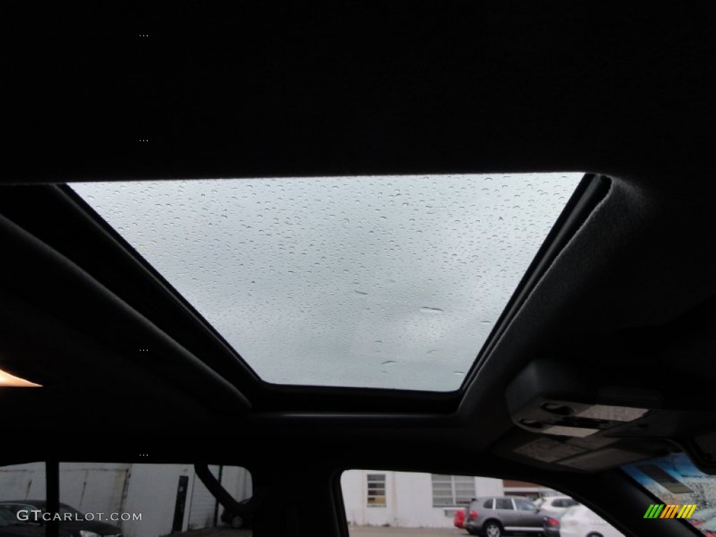 2002 QX4 4x4 - Brilliant Silver Metallic / Graphite photo #22