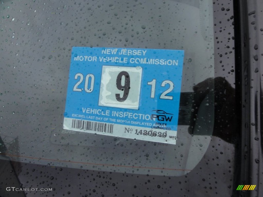 2002 QX4 4x4 - Brilliant Silver Metallic / Graphite photo #38