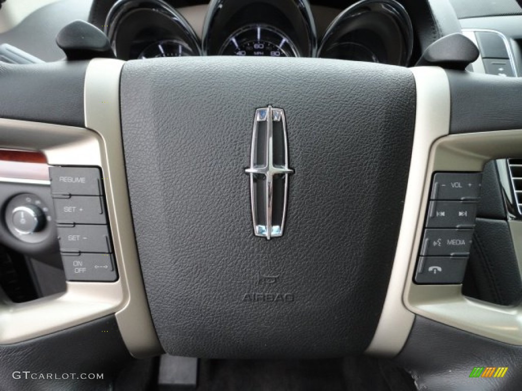 2010 Lincoln MKT AWD EcoBoost Controls Photo #61856136