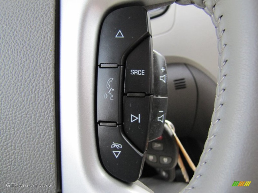 2011 Traverse LT AWD - Black Granite Metallic / Dark Gray/Light Gray photo #11