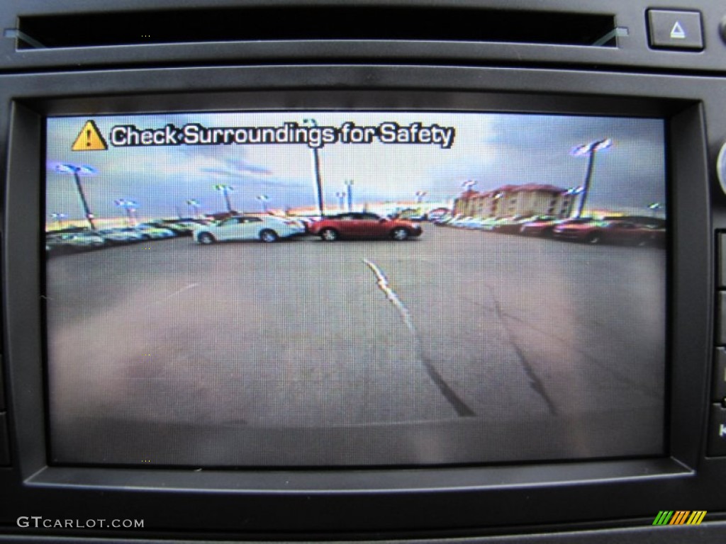 2011 Traverse LT AWD - Black Granite Metallic / Dark Gray/Light Gray photo #19