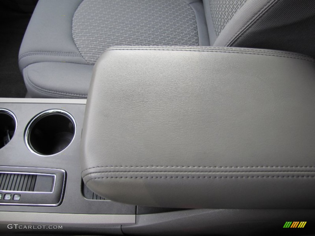 2011 Traverse LT AWD - Black Granite Metallic / Dark Gray/Light Gray photo #23