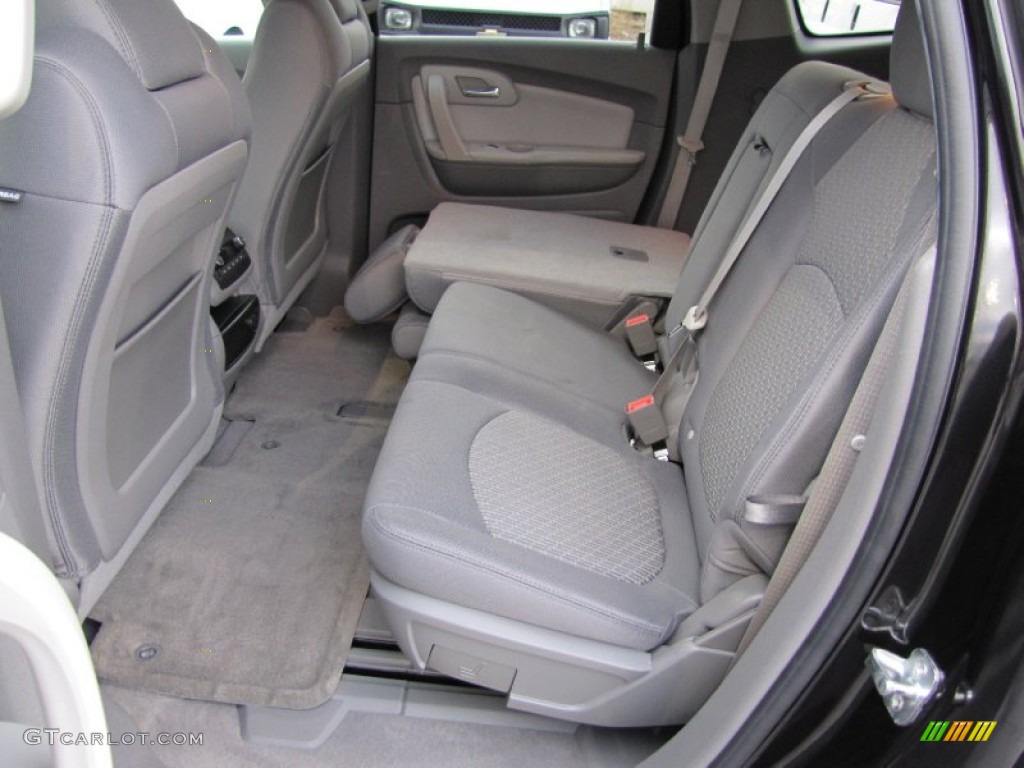 2011 Traverse LT AWD - Black Granite Metallic / Dark Gray/Light Gray photo #26