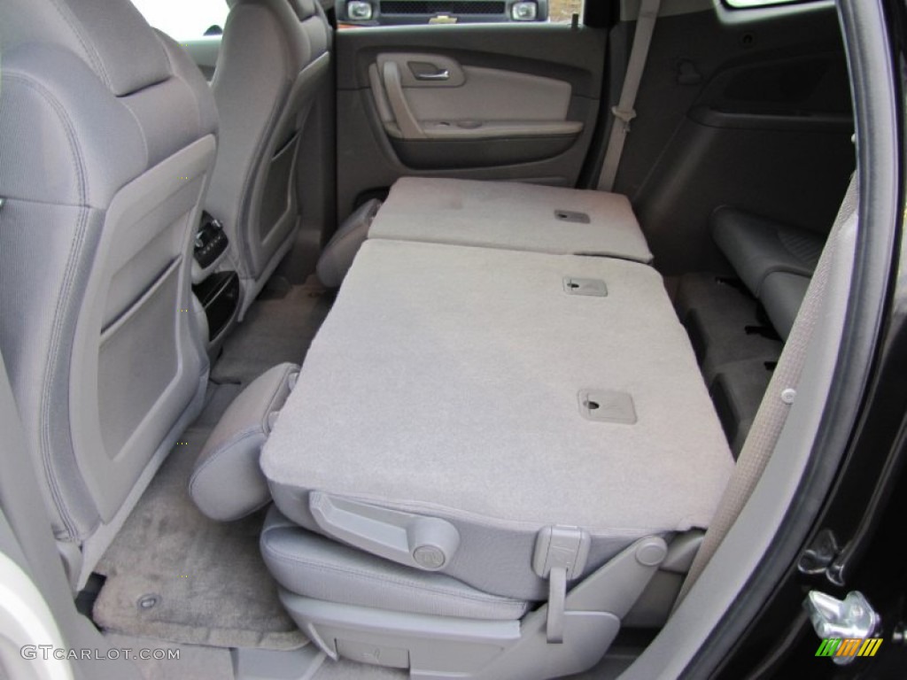2011 Traverse LT AWD - Black Granite Metallic / Dark Gray/Light Gray photo #27