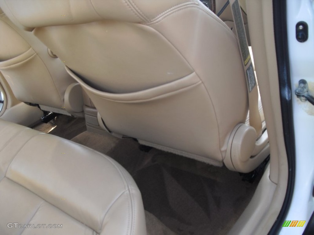 2000 L Series LS1 Sedan - Bright White / Medium Tan photo #60