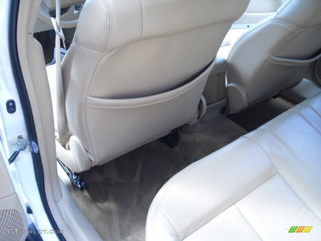 2000 L Series LS1 Sedan - Bright White / Medium Tan photo #71