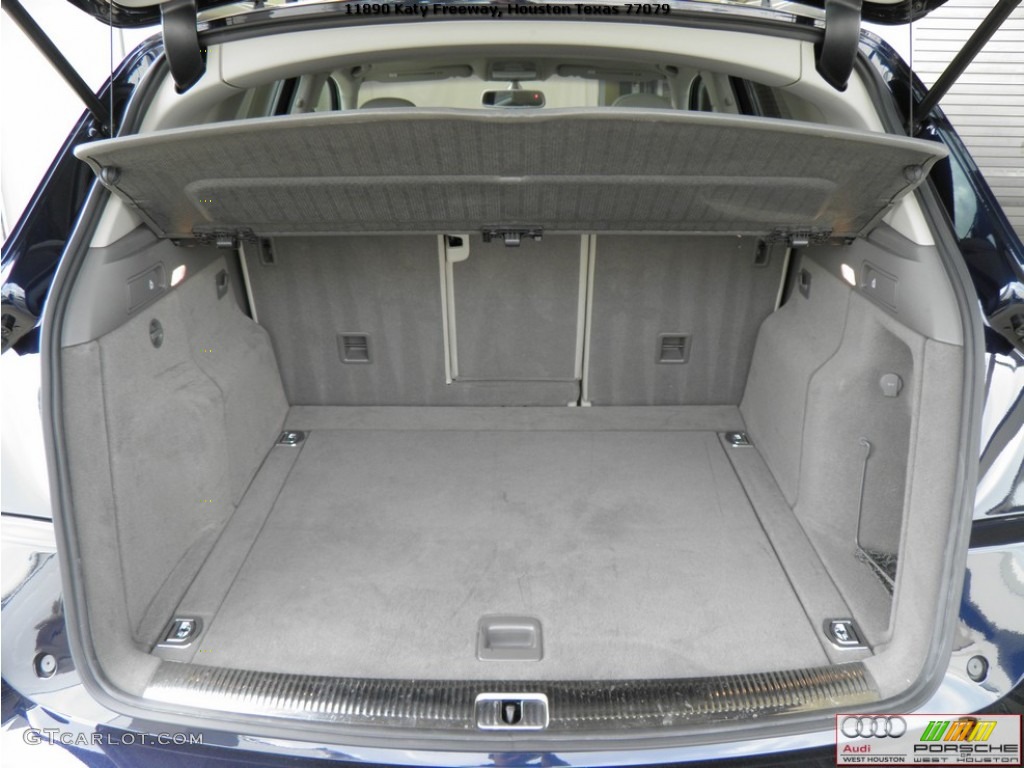 2009 Q5 3.2 Premium Plus quattro - Deep Sea Blue Pearl Effect / Light Gray photo #17