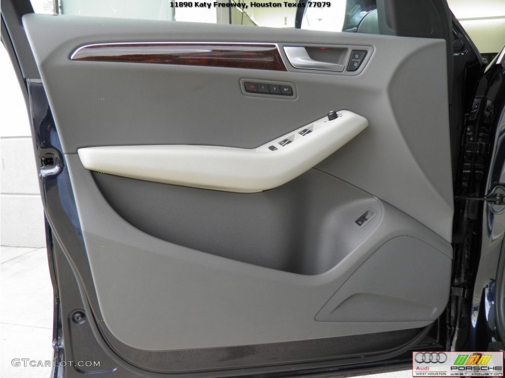 2009 Q5 3.2 Premium Plus quattro - Deep Sea Blue Pearl Effect / Light Gray photo #27