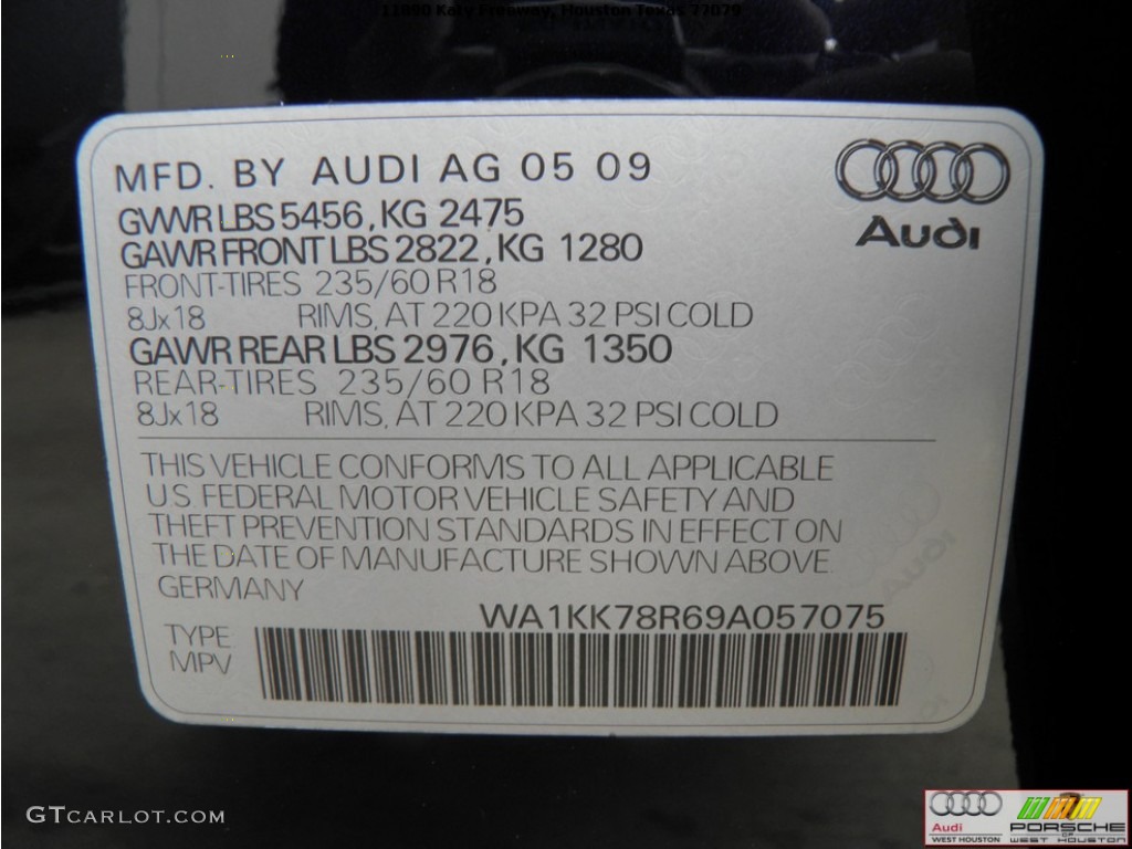 2009 Q5 3.2 Premium Plus quattro - Deep Sea Blue Pearl Effect / Light Gray photo #34