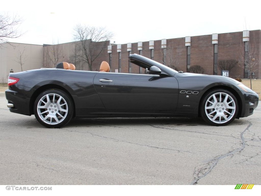 Grigio Granito (Dark Grey) 2011 Maserati GranTurismo Convertible GranCabrio Exterior Photo #61861719