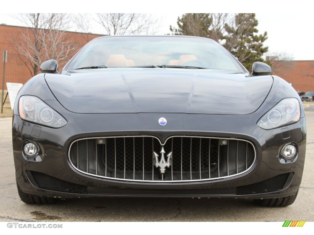 2011 GranTurismo Convertible GranCabrio - Grigio Granito (Dark Grey) / Sabbia photo #8