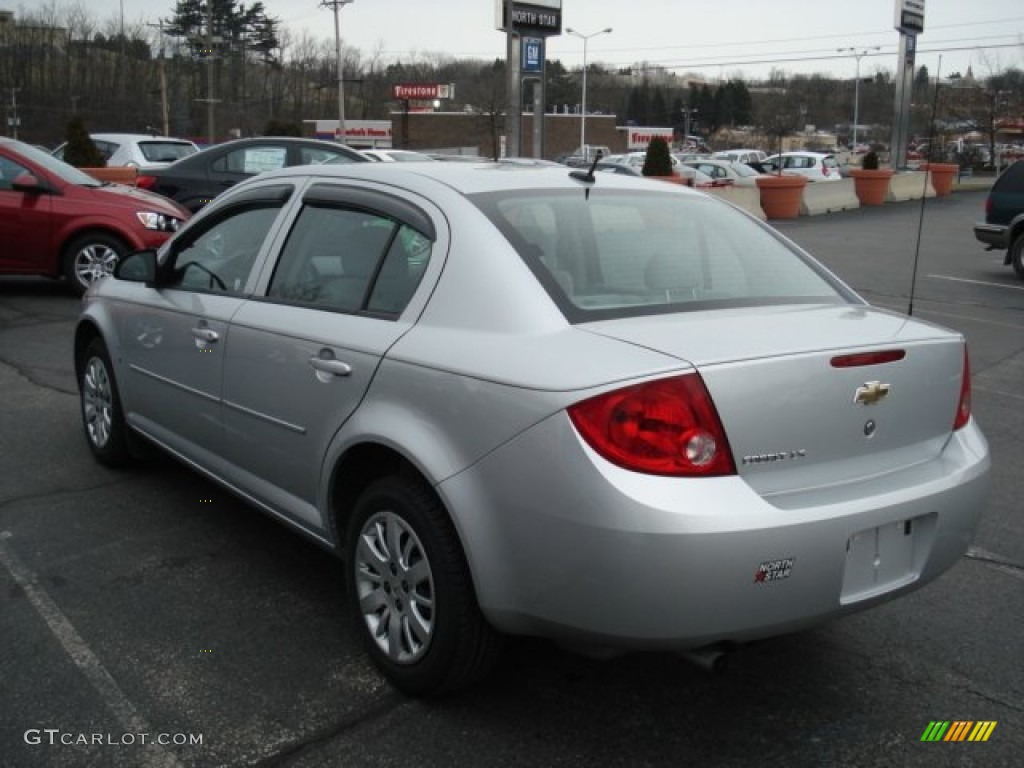 2009 Cobalt LS Sedan - Silver Ice Metallic / Gray photo #5