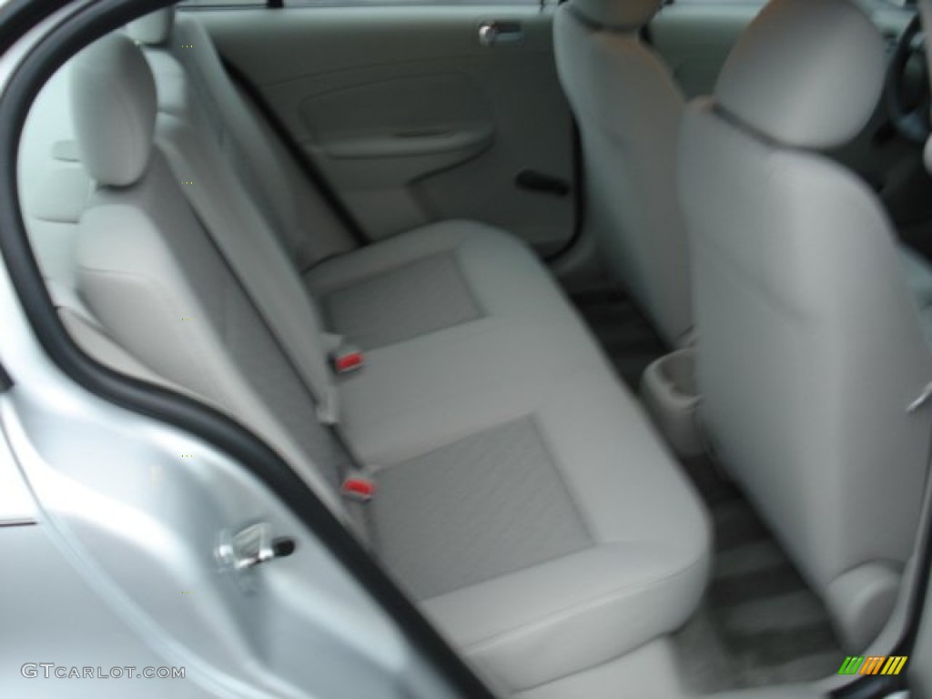 2009 Cobalt LS Sedan - Silver Ice Metallic / Gray photo #15