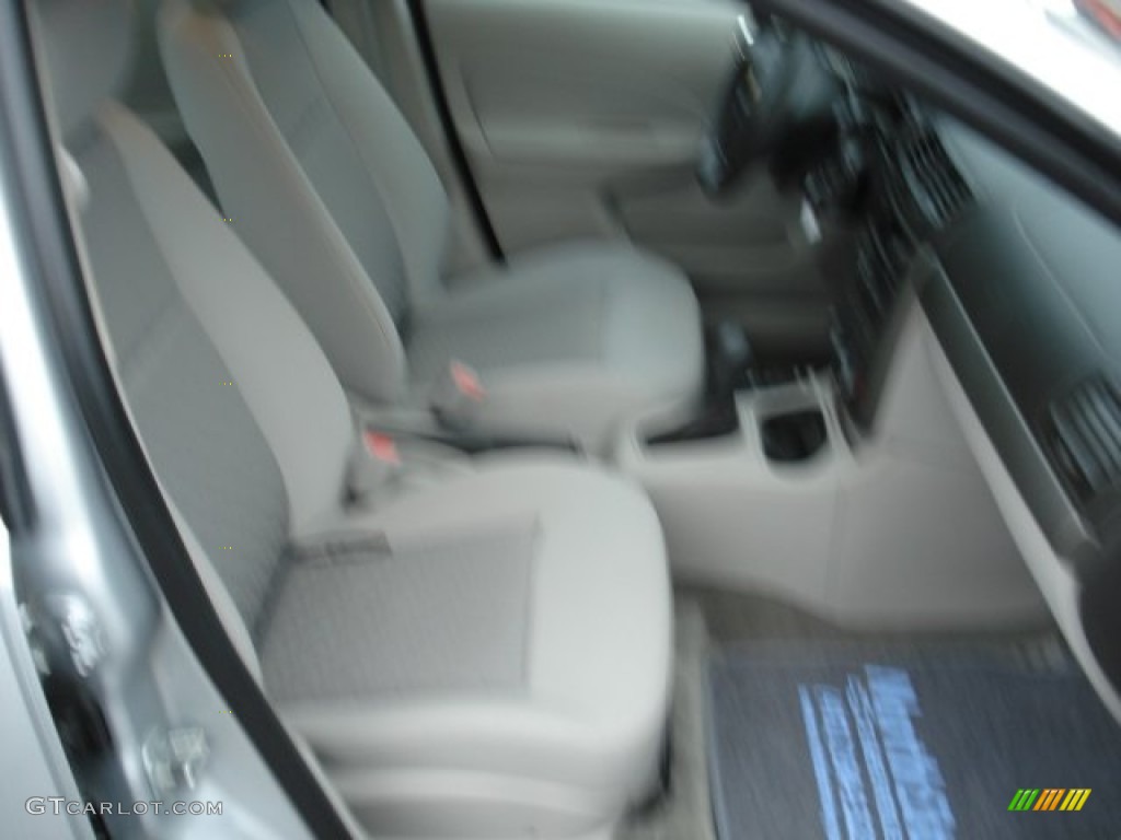 2009 Cobalt LS Sedan - Silver Ice Metallic / Gray photo #16