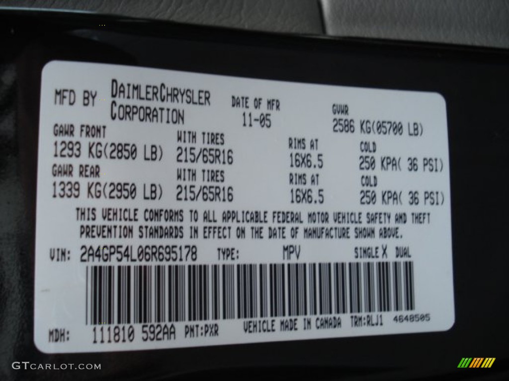 2006 Town & Country Color Code PXR for Brilliant Black Photo #61862640