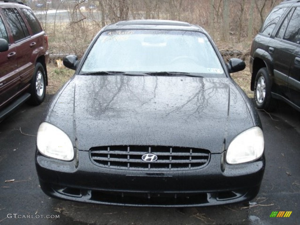 2000 Sonata  - Ebony Black / Beige photo #2