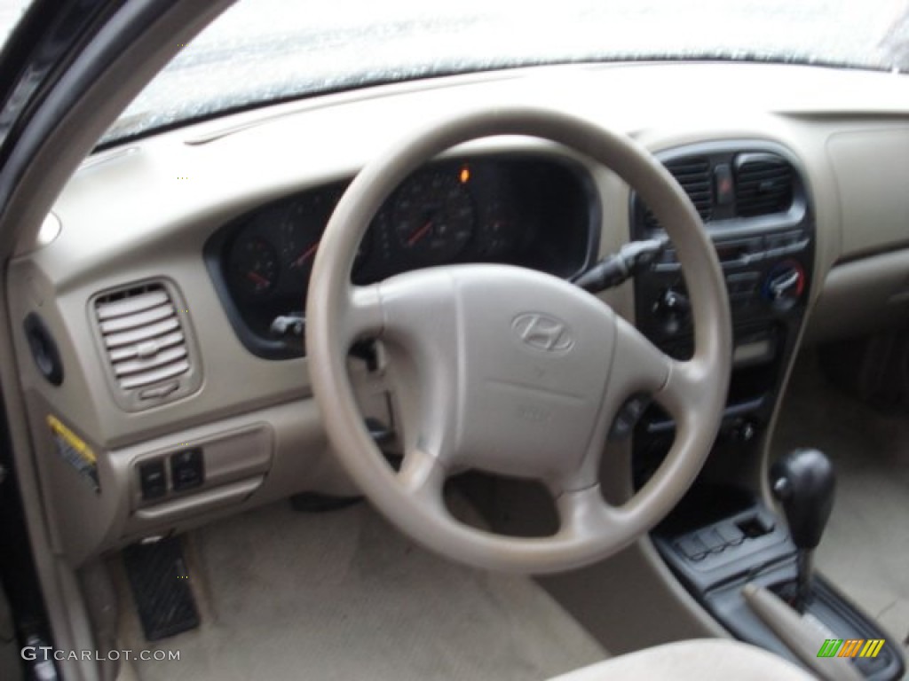 2000 Sonata  - Ebony Black / Beige photo #8