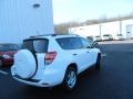 Super White - RAV4 4WD Photo No. 5