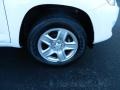 Super White - RAV4 4WD Photo No. 13