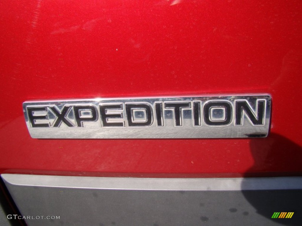 2007 Ford Expedition XLT Marks and Logos Photos