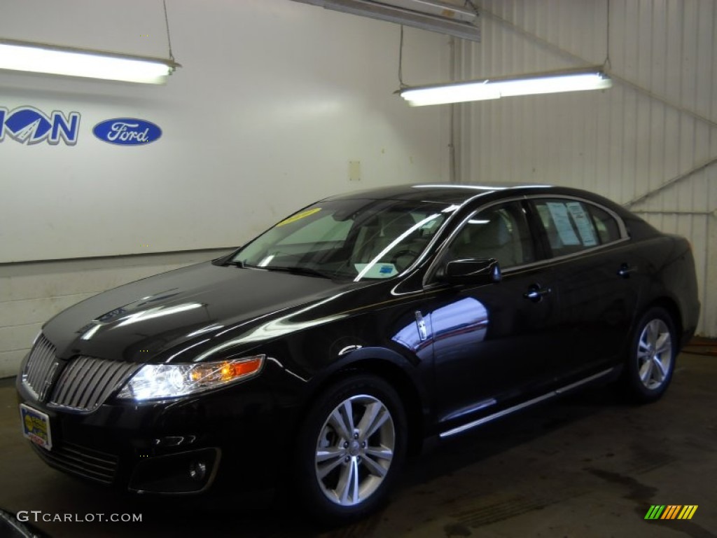 Tuxedo Black Metallic Lincoln MKS