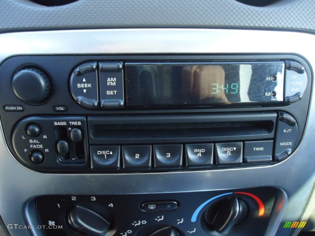 2003 jeep liberty speakers