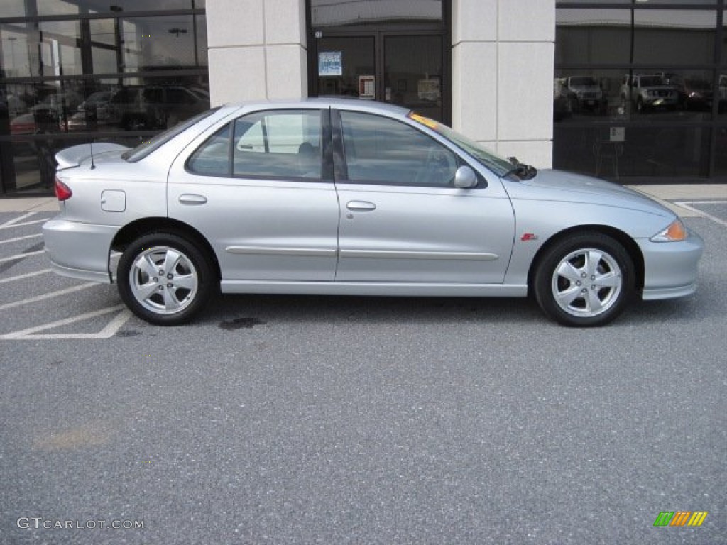 2002 Cavalier Z24 Sedan - Ultra Silver Metallic / Graphite photo #2