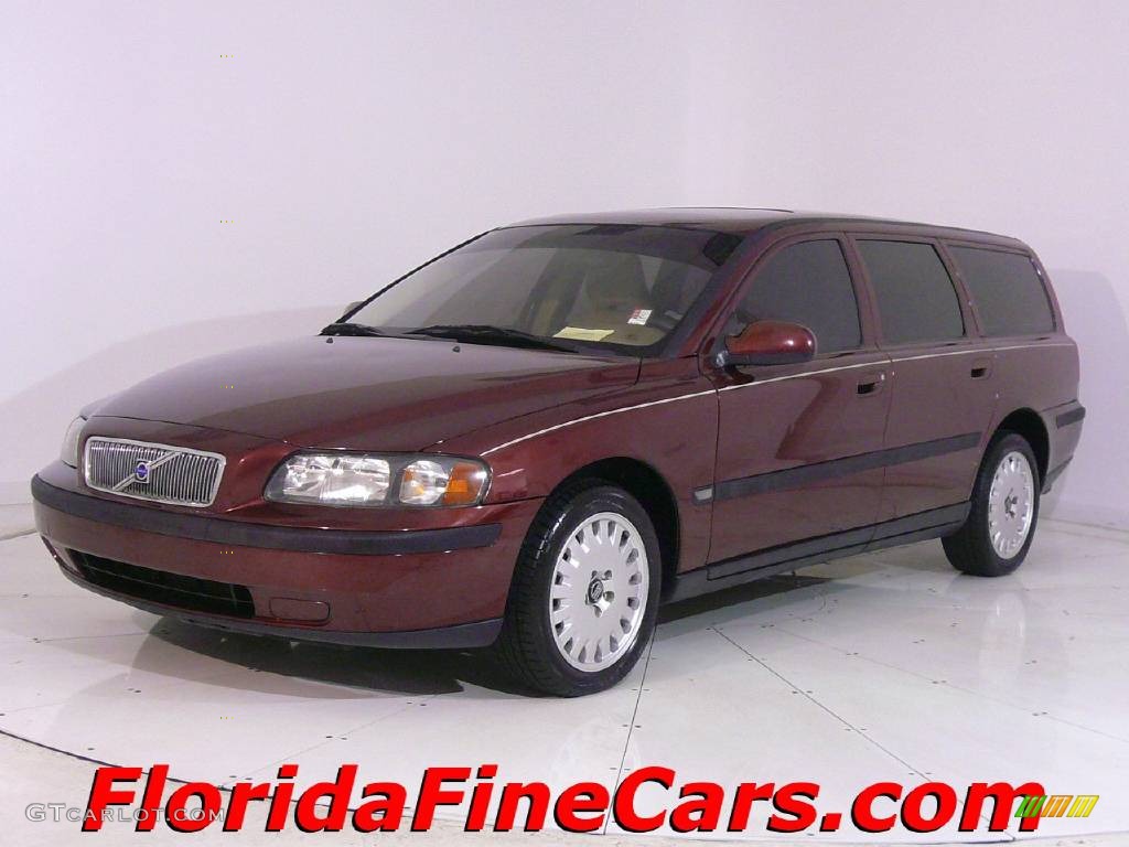 2001 V70 2.4T - Venetian Red / Taupe photo #1