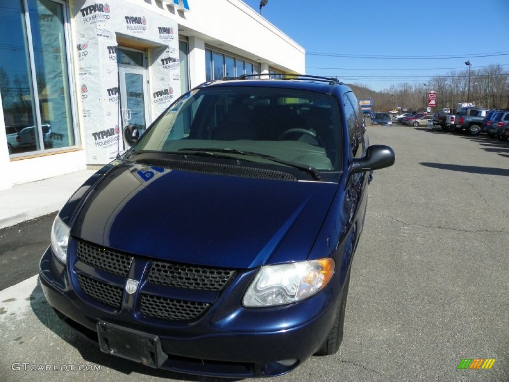 2003 Grand Caravan Sport - Midnight Blue Pearl / Taupe photo #20