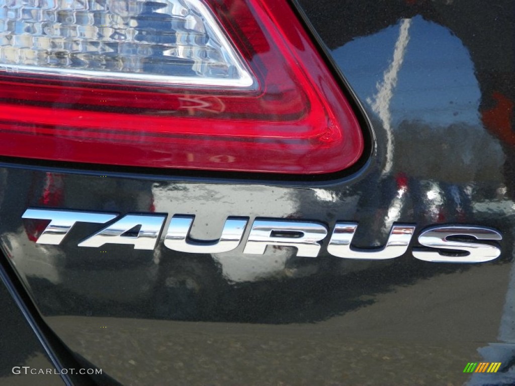 2013 Ford Taurus SEL AWD Marks and Logos Photo #61872039