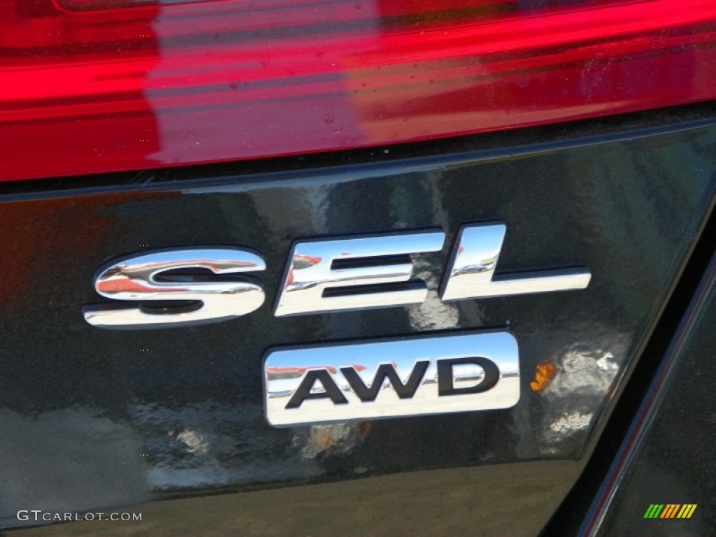 2013 Taurus SEL AWD - Tuxedo Black Metallic / Dune photo #5