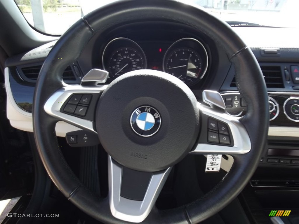 2010 BMW Z4 sDrive35i Roadster Ivory White Steering Wheel Photo #61872386