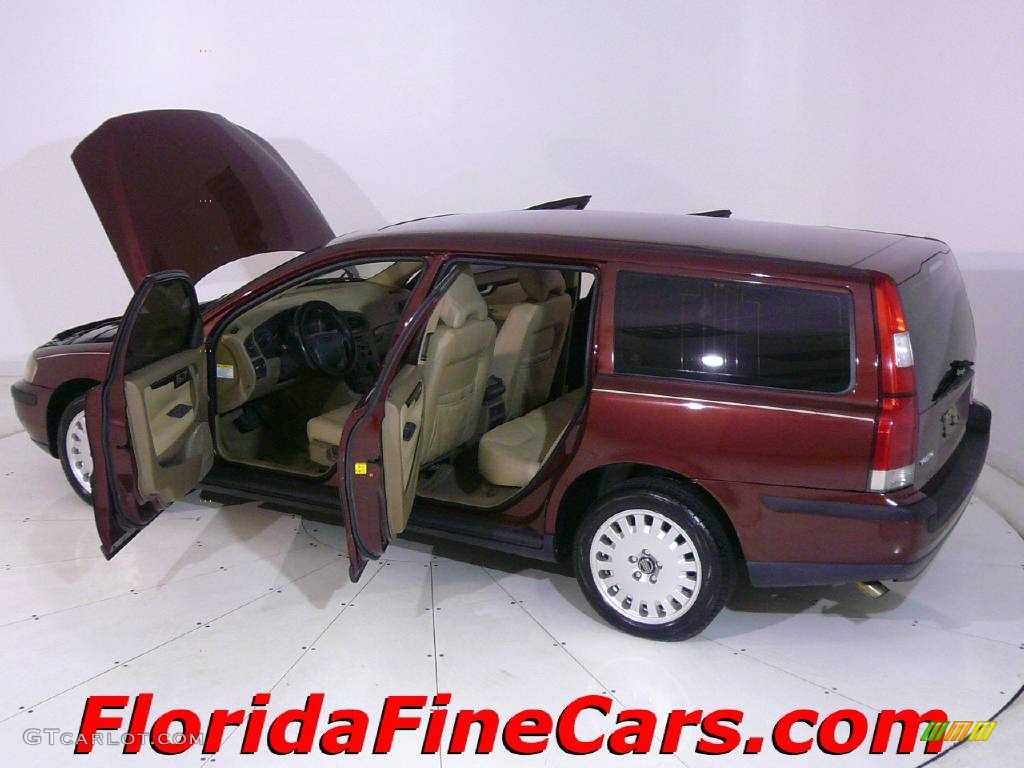 2001 V70 2.4T - Venetian Red / Taupe photo #8
