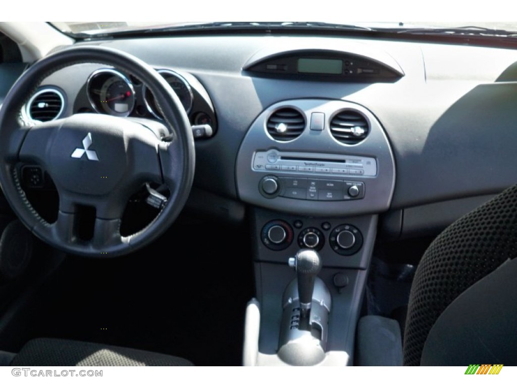 2006 Eclipse GS Coupe - Titanium Gray Pearl / Dark Charcoal photo #24