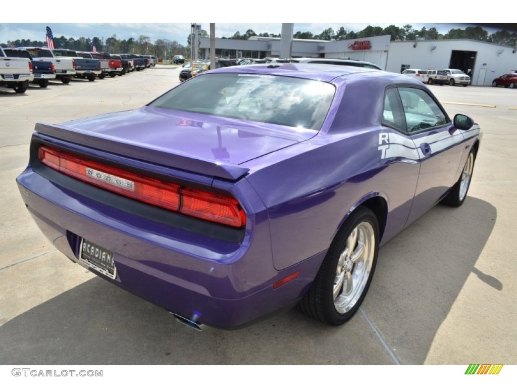 2010 Challenger R/T Classic - Plum Crazy Purple Pearl / Dark Slate Gray photo #5