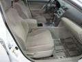 Super White - Camry LE Photo No. 21