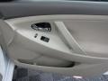 Super White - Camry LE Photo No. 25